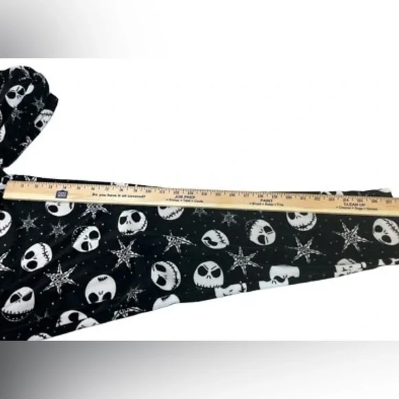 Disney Jack Skellington Night Before Christmas Sherpa Flannel Pajama Set Women S - Picture 8 of 13